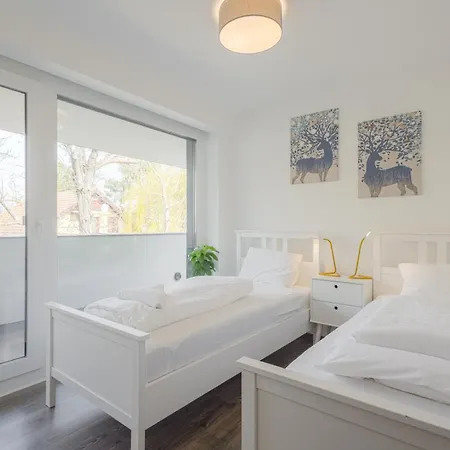 Lägenhet Marina Apartman By Bltn
